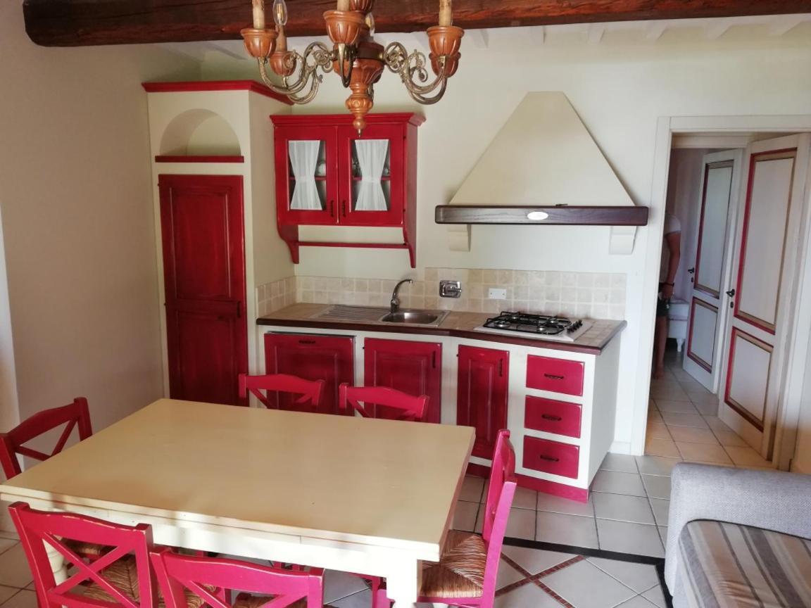 Residence Borgo Felciaione Riparbella Ngoại thất bức ảnh